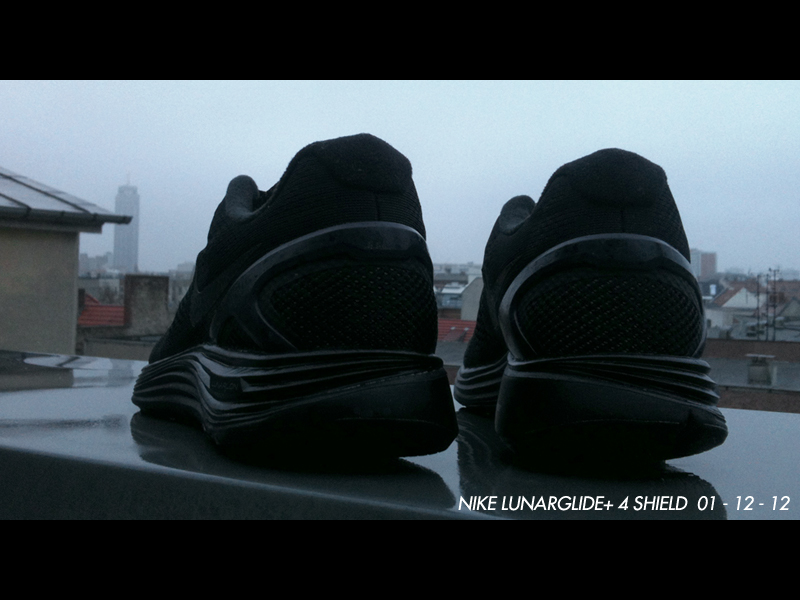 Nike Lunarglide+ 4 Shield