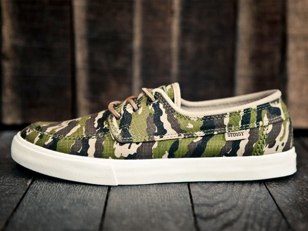 Stüssy x Converse
