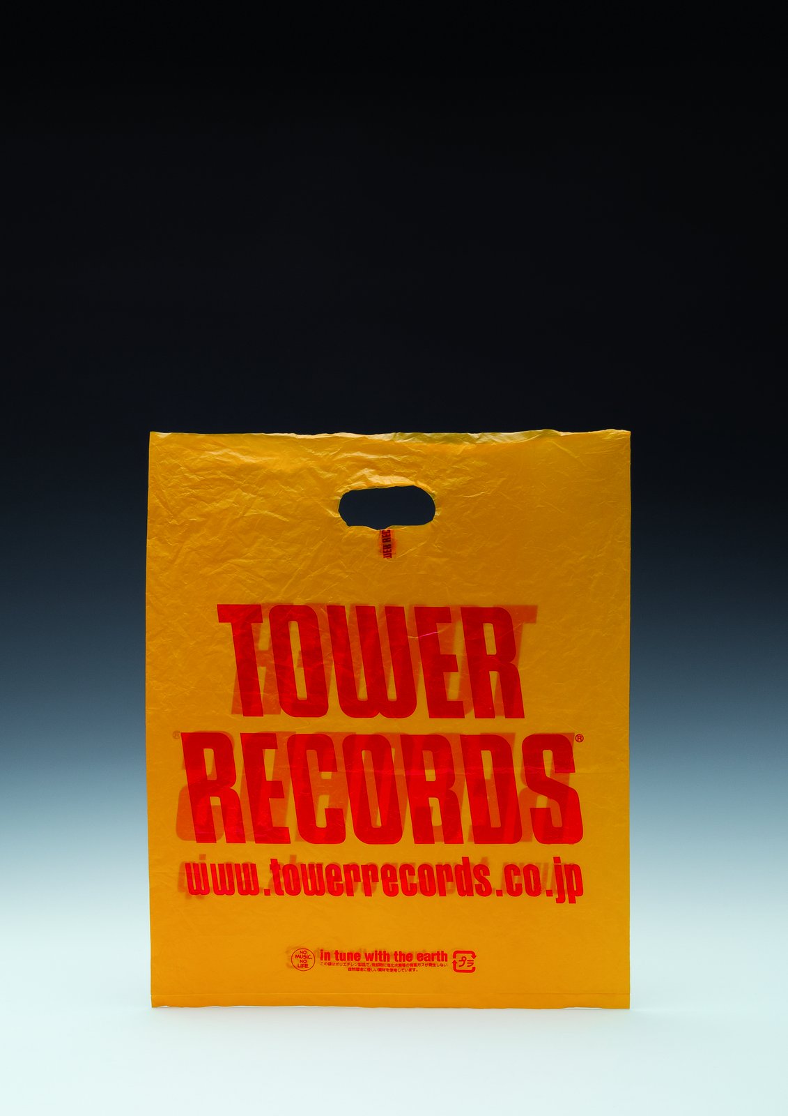 Beinghunted. archive — bags, print campaign